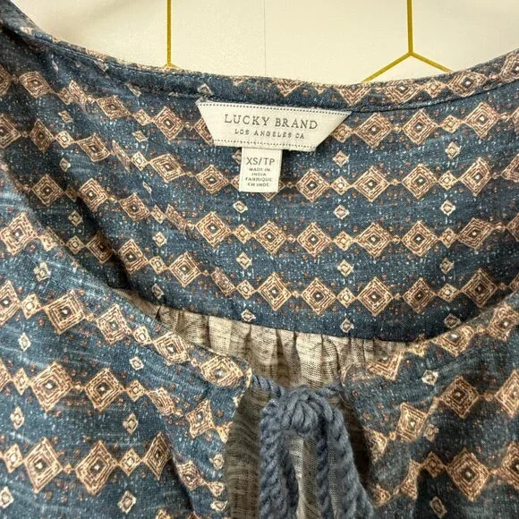 Lucky Brand Boho Blue Geometric Sleeveless Tie-Front Top - Size - XS - Picture 4 of 5